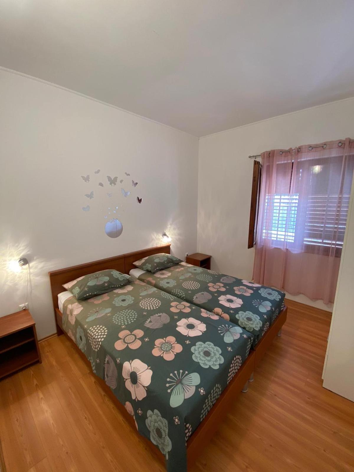 Apartmani Milka Врси Экстерьер фото